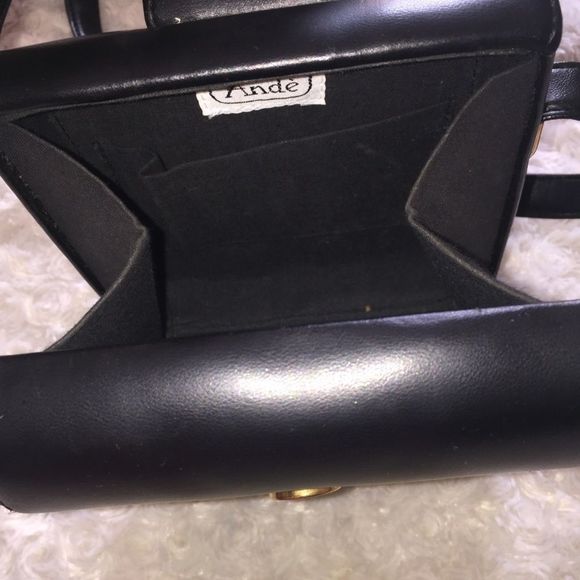 VINTAGE crossbody bag - Picture 3 of 6